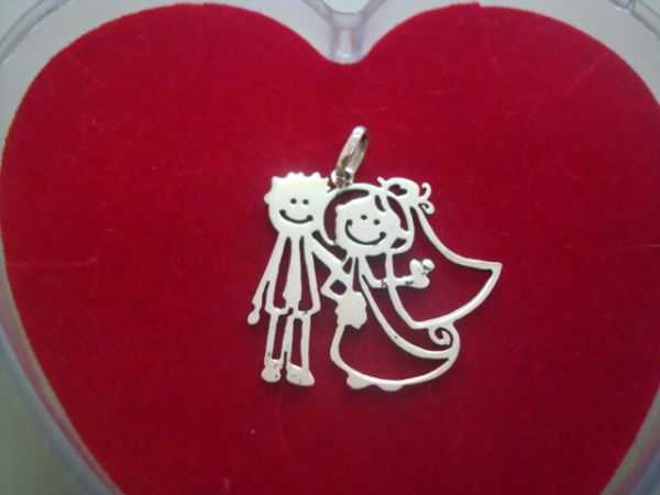Pingente Casal de noivos